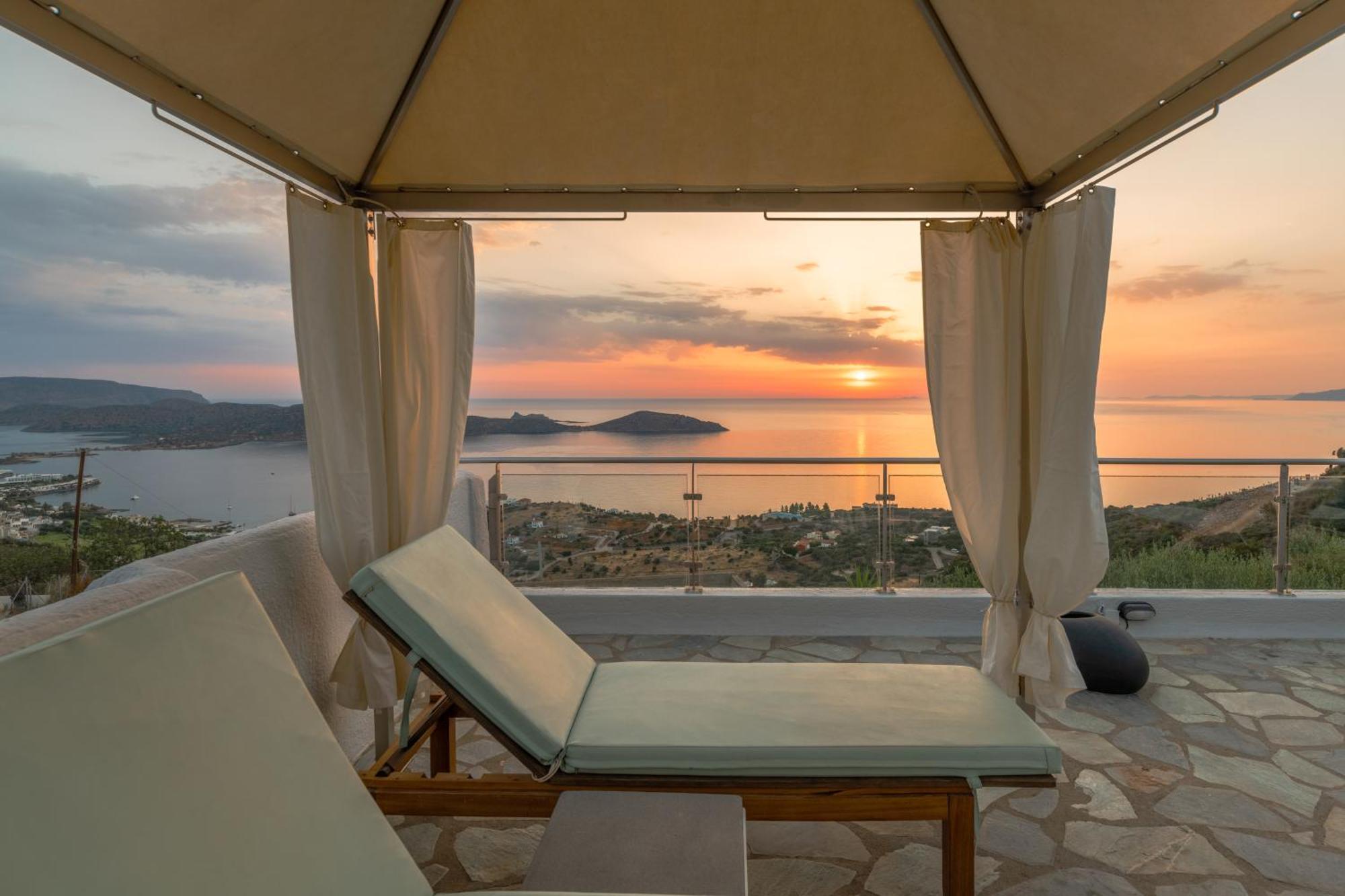 Adrakos Apartments (Adults Only) Elounda  Bagian luar foto